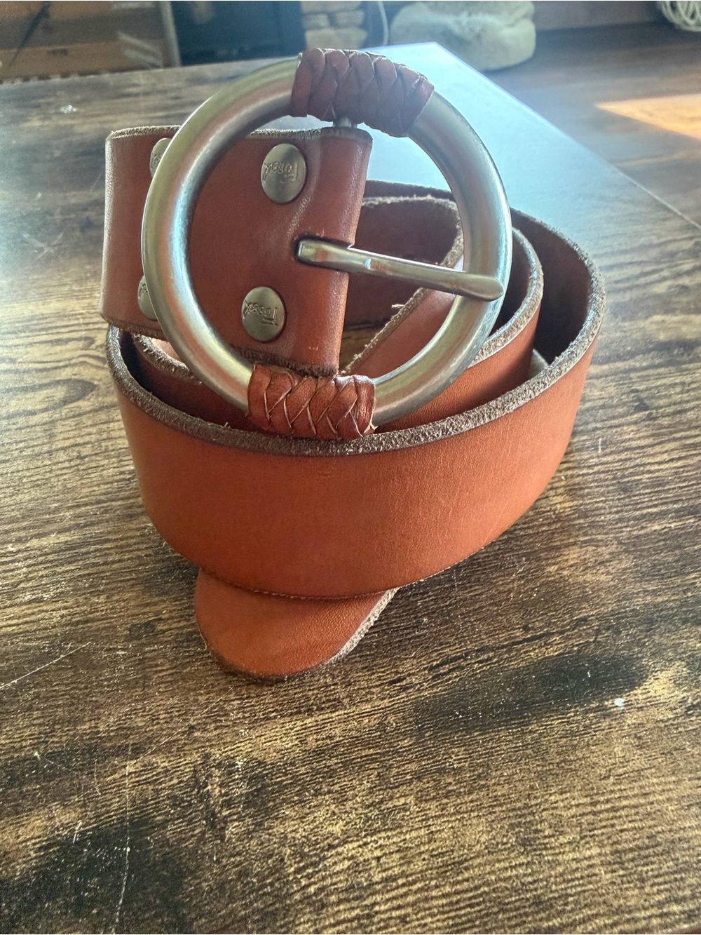 Fossil Leather Round-Buckle Belt in Brown -